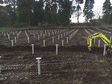 Gießen und Anbringen von Solarspiralbodenschrauben